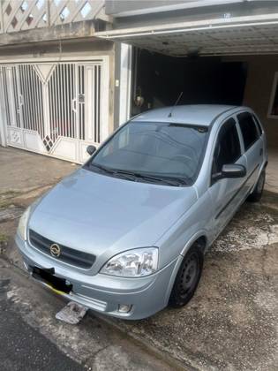 CHEVROLET CORSA 1.0 MPFI MAXX 8V FLEX 4P MANUAL CHEVROLET CORSA 1.0 MPFI MAXX 8V FLEX 4P MANUAL